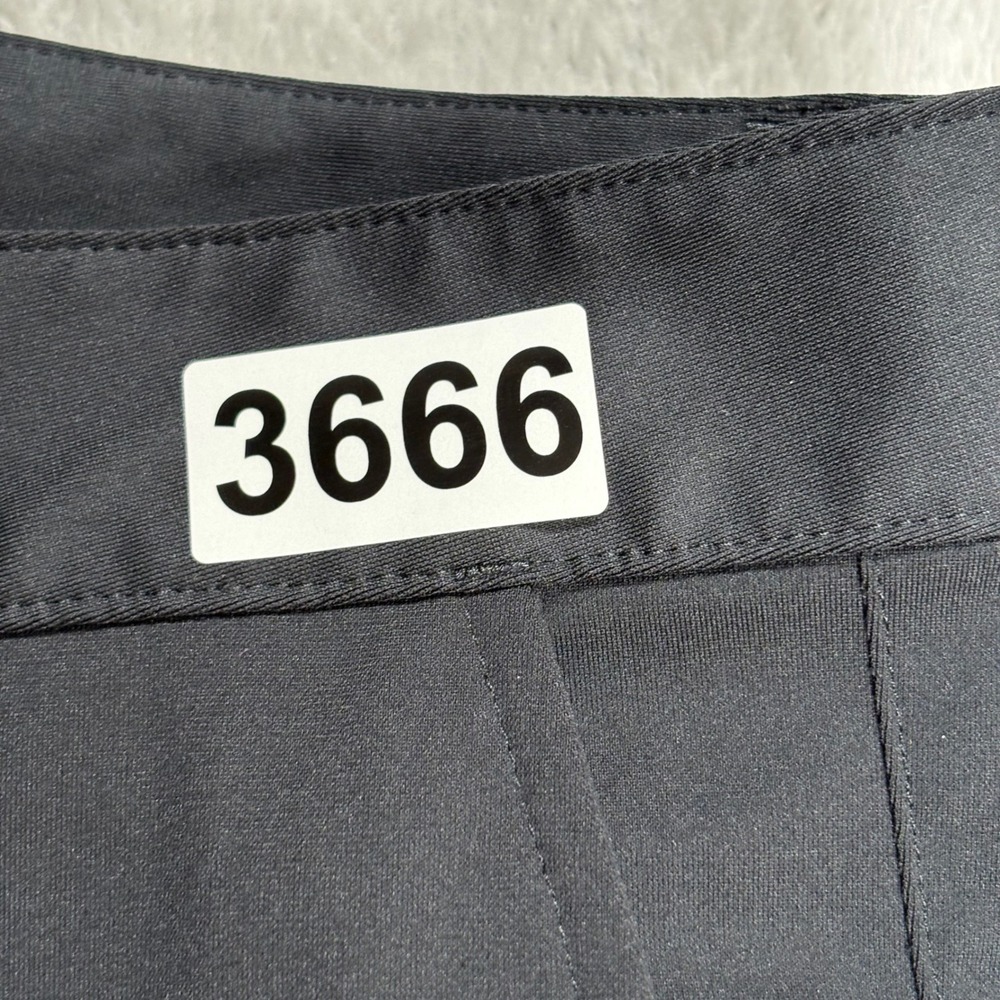 Tommy Bahama Boracay Mens 35x30 Dark Navy Blue 5-Pocket Chino Pants Stretch‎ - Picture 2 of 12